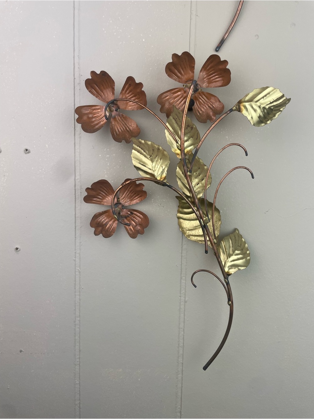 Vintage Homco Brass and Copper Metal Floral Mid Century Wall Art Pieces (2) - Picture 6 of 7